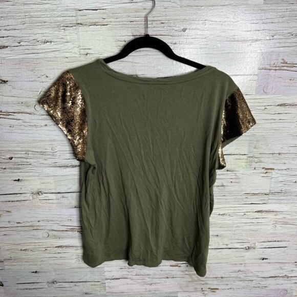 Guess green and gold sequin tee shirt top size medium - Picture 8 of 8